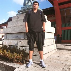 Meet your Posher, Thanaphon